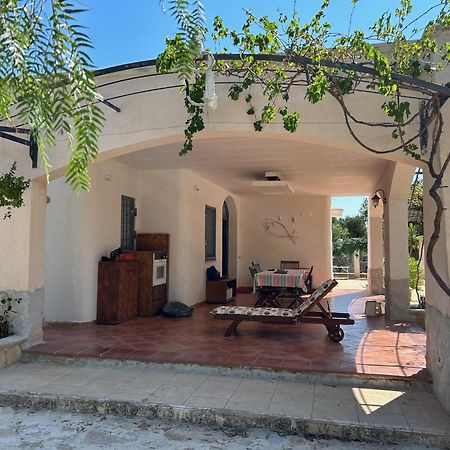 Villa Sol Invictus Est Serranova Exterior foto
