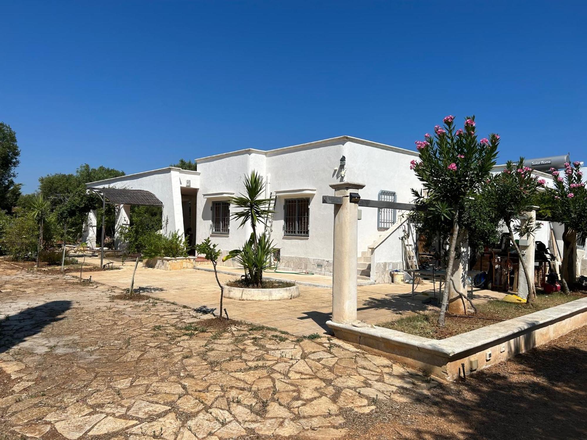 Villa Sol Invictus Est Serranova Exterior foto